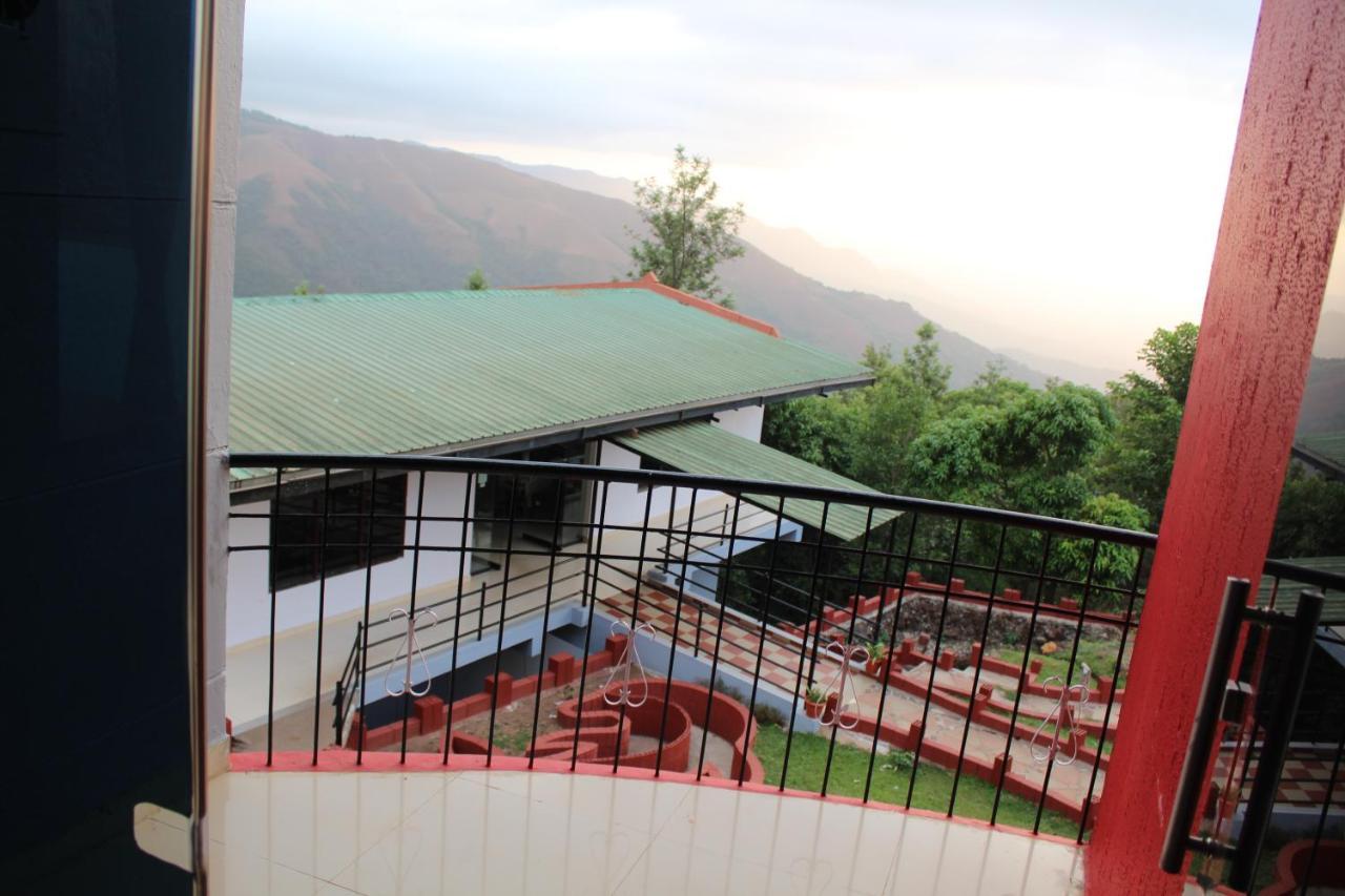 The Greenwood Resort Chikmagalur - Escape To Tranquil Mountain Views Exterior foto